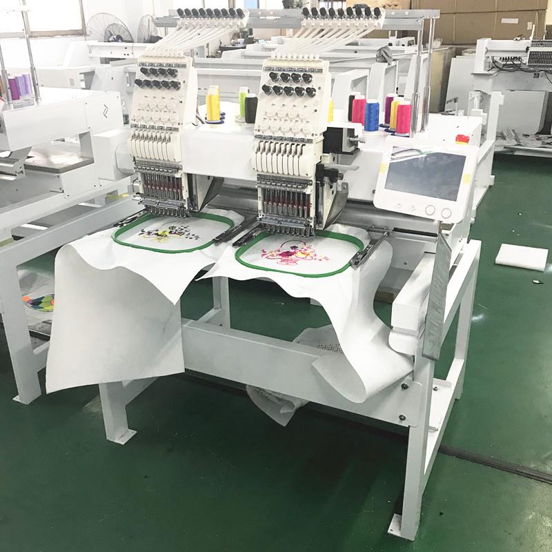 embroidery machine Q400.jpg